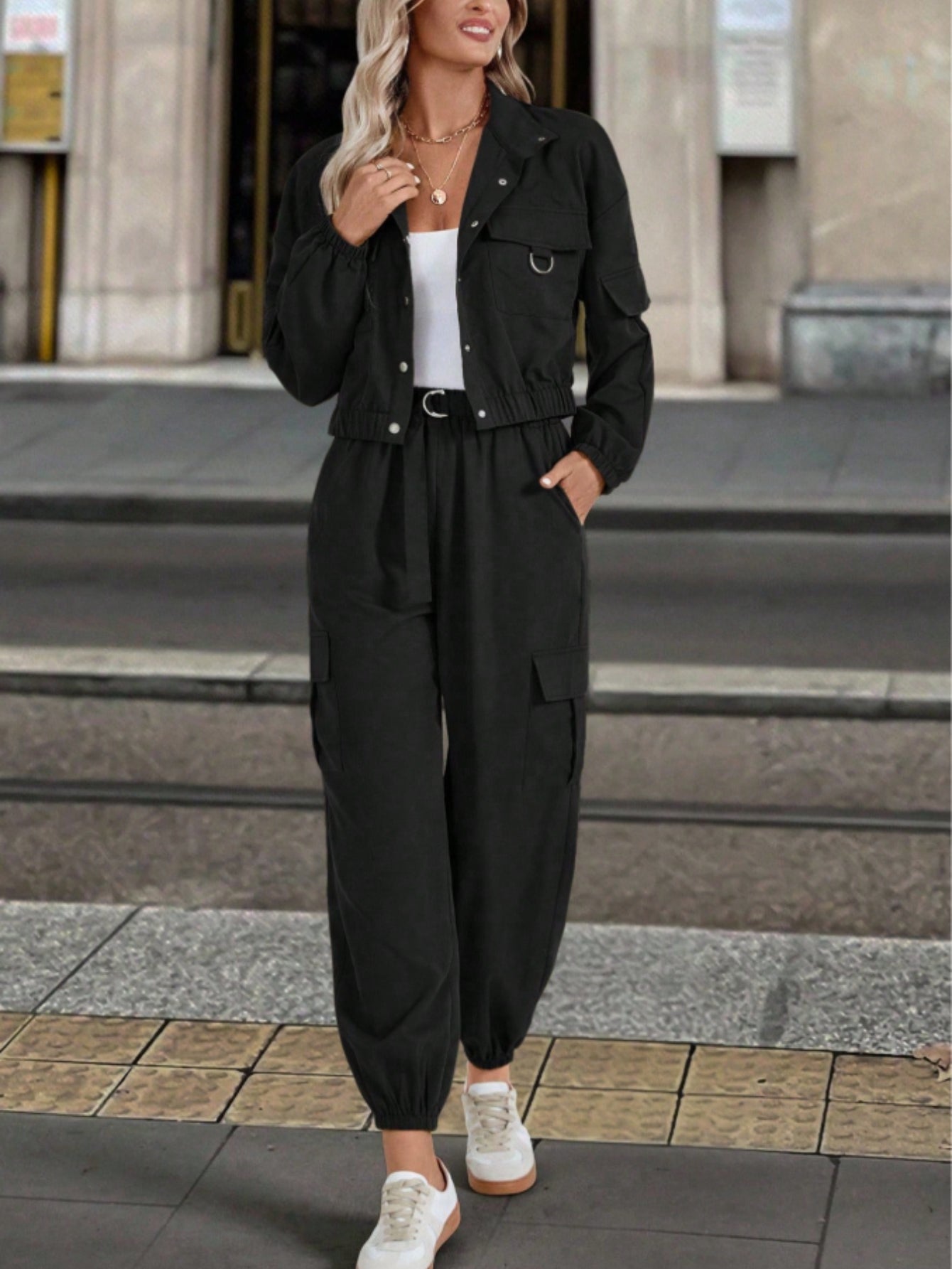 A Stylish Black Cargo Suit, a Jacket Combined with Legged Cargo Pants to Create a Cool And Handsome Casual Style, Trouser Suits for Women, Trouser Suits for Women Elegant, Workwear Outfit, Versatile Clothing, Modern Casual, S Good Vibrations