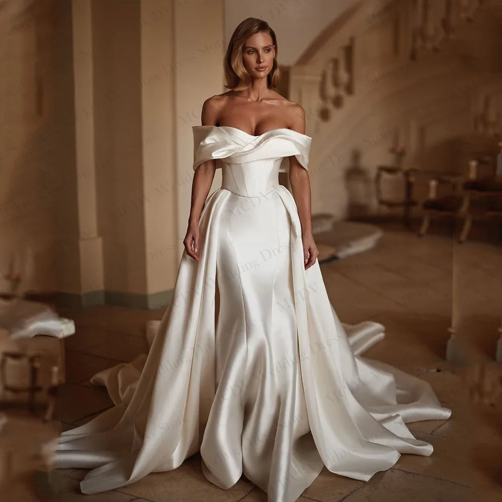 Satin Off Shoulder Wedding Dress Pleat Strapless Mermaid Bride Gown Detachable Train Vestido De noivas para casamento Customized Good Vibrations