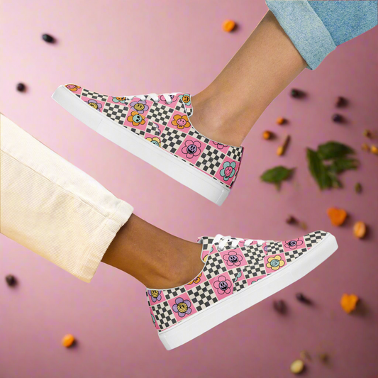 Women’s lace-up canvas shoes Good Vibrations