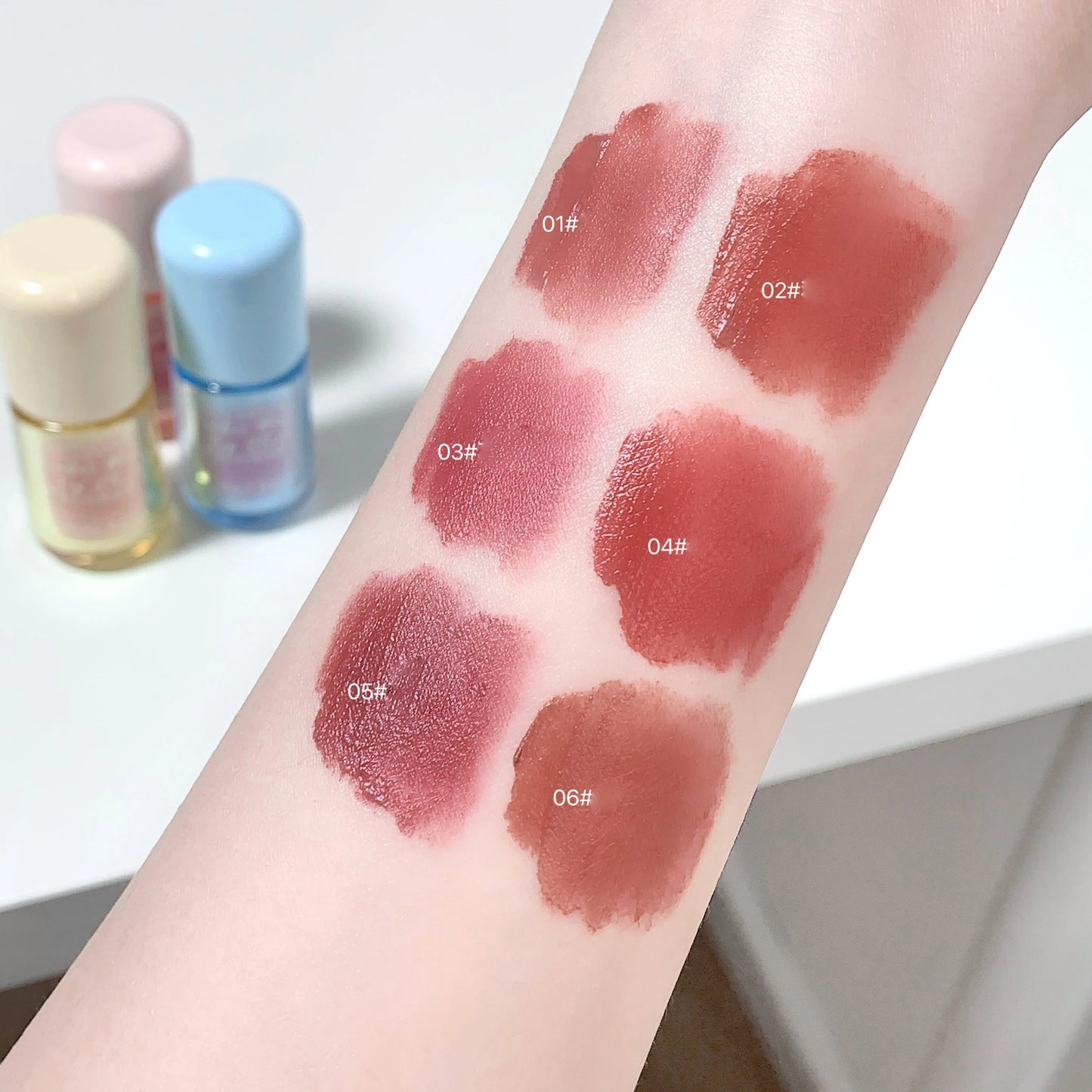 OEM Custom Design Velvet Lip Gloss Long Lasting Matte Texture Soft Mist Gel Vegan Mineral Ingredients Daily Makeup Lip Care Good Vibrations