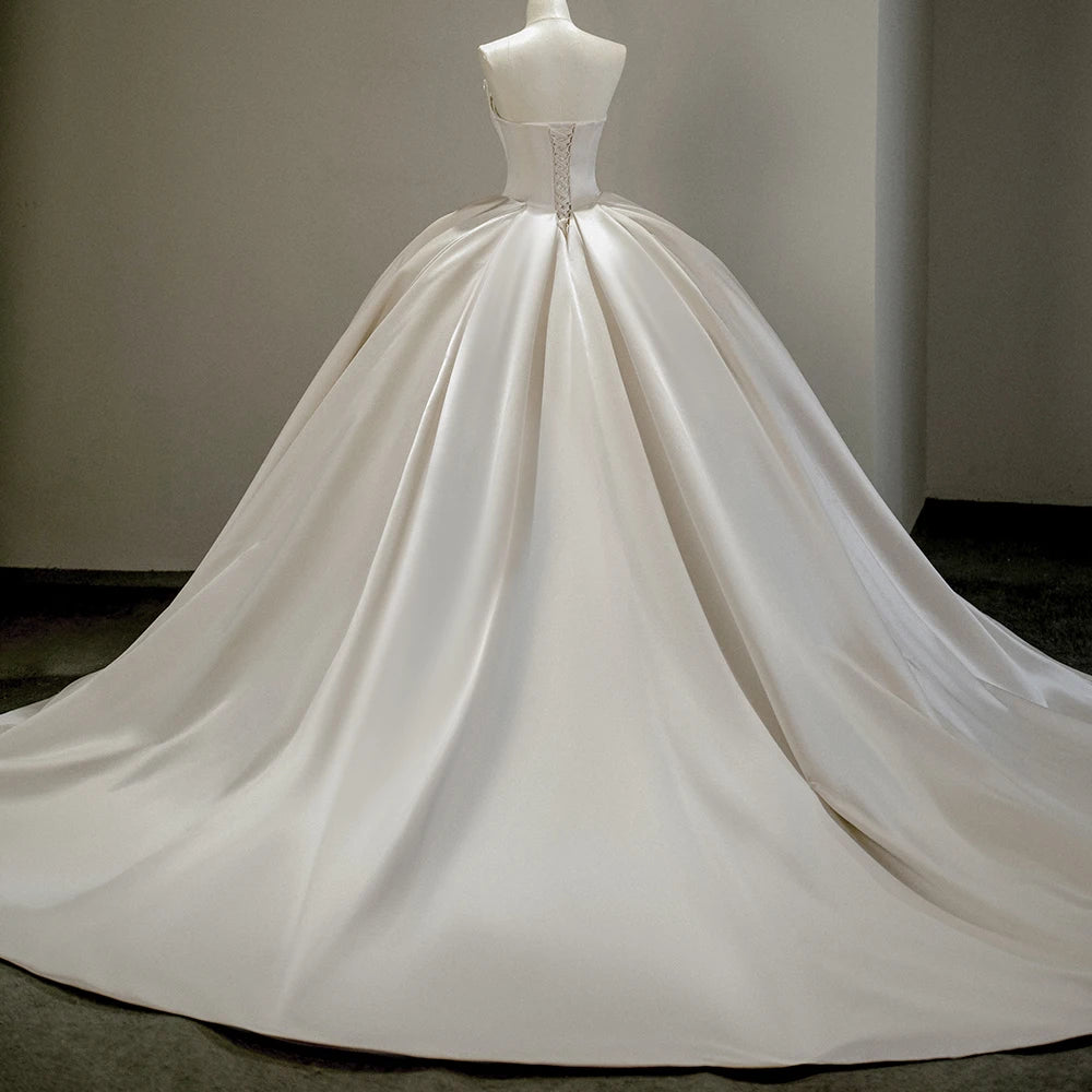 Satin Beaded Appliqued Bow Long Tail Bridal Ball Gown Wedding Dress Sfy184