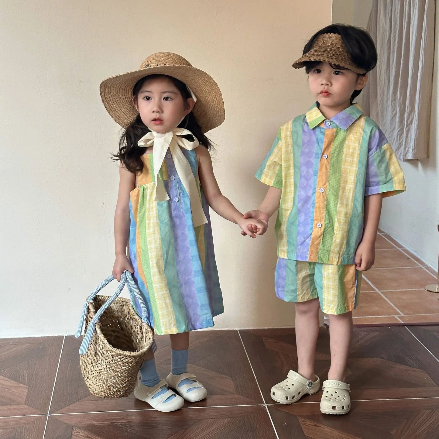 Children's Summer Set Boys Cotton 2024 New Baby Summer Dress Western Style Girls Dress Sister and Brother Good Vibrations