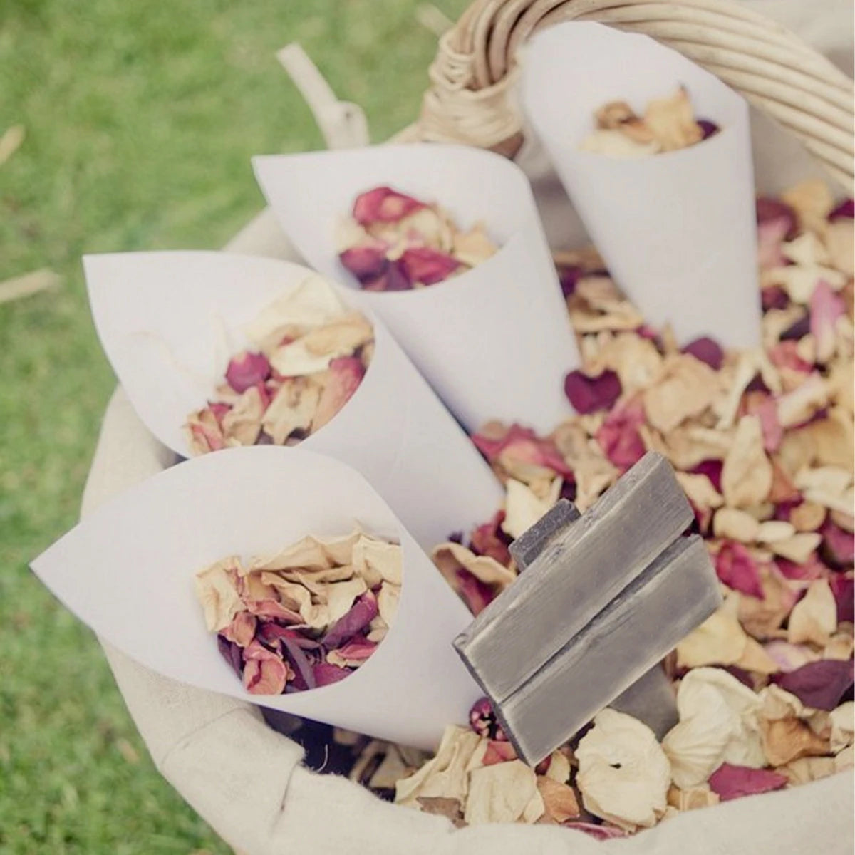 Kraft Paper Wedding Tray Confetti Cone Stand Box Tray Rustic Wedding Decoration Wedding Confetti Cones Wedding Cones  Set supply Good Vibrations