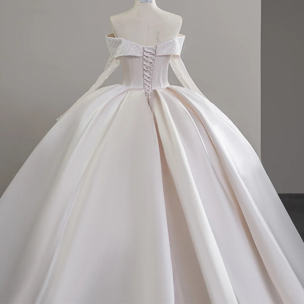 Luxury Satin Wedding Dress Court Train Elegant Boat Neck Princess Wedding Gown Plus Size Custom Made Sfy42
