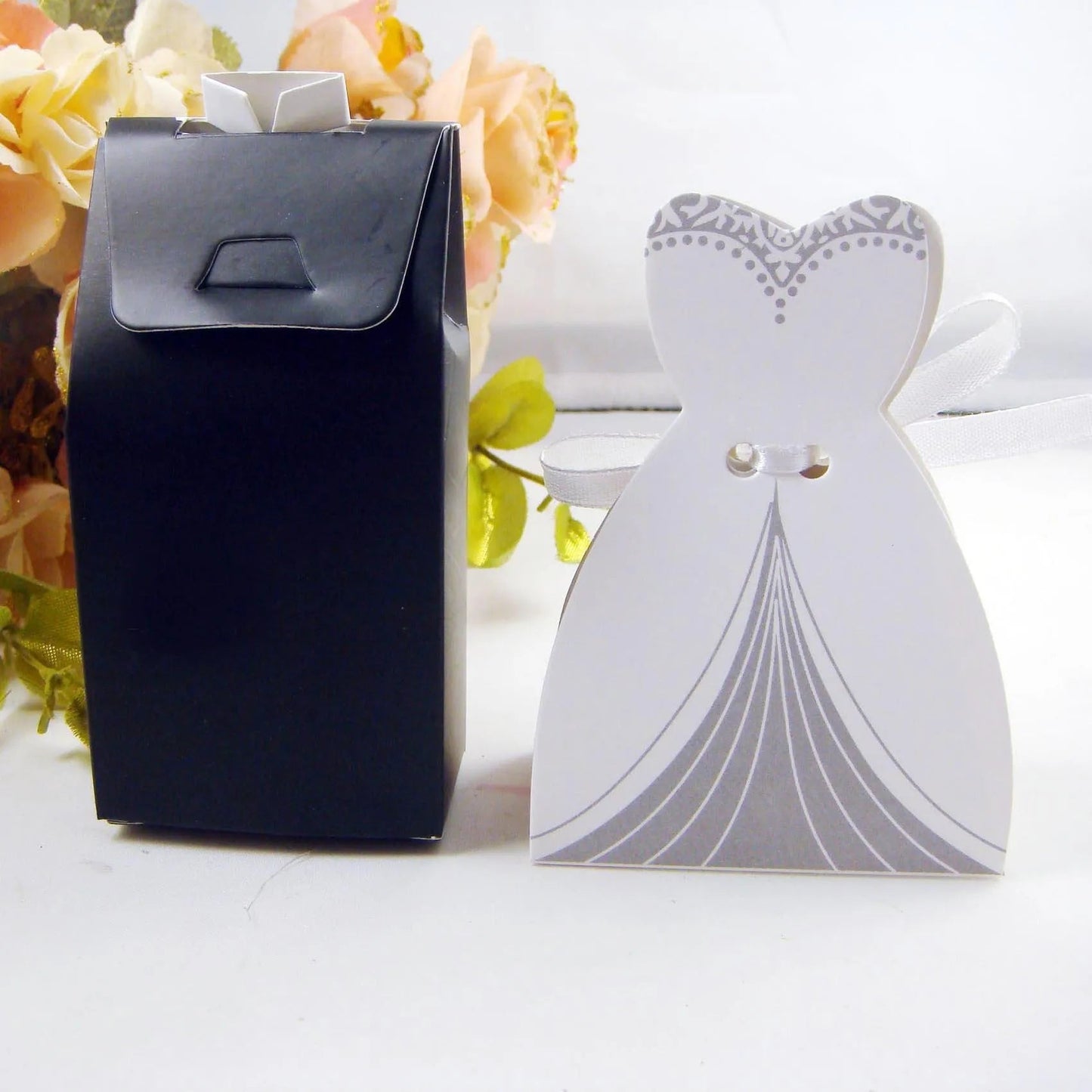 20/30pcs Bride And Groom Candy Box Wedding Favor And Gifts Box Sweet Bags With Ribbon Wedding Decoration Souvenirs Party Decor Good Vibrations