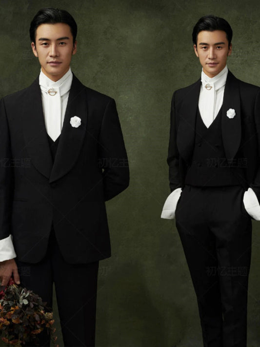 Photo Studio Men's Theme Wedding Photo White Suit Suit Good Vibrations