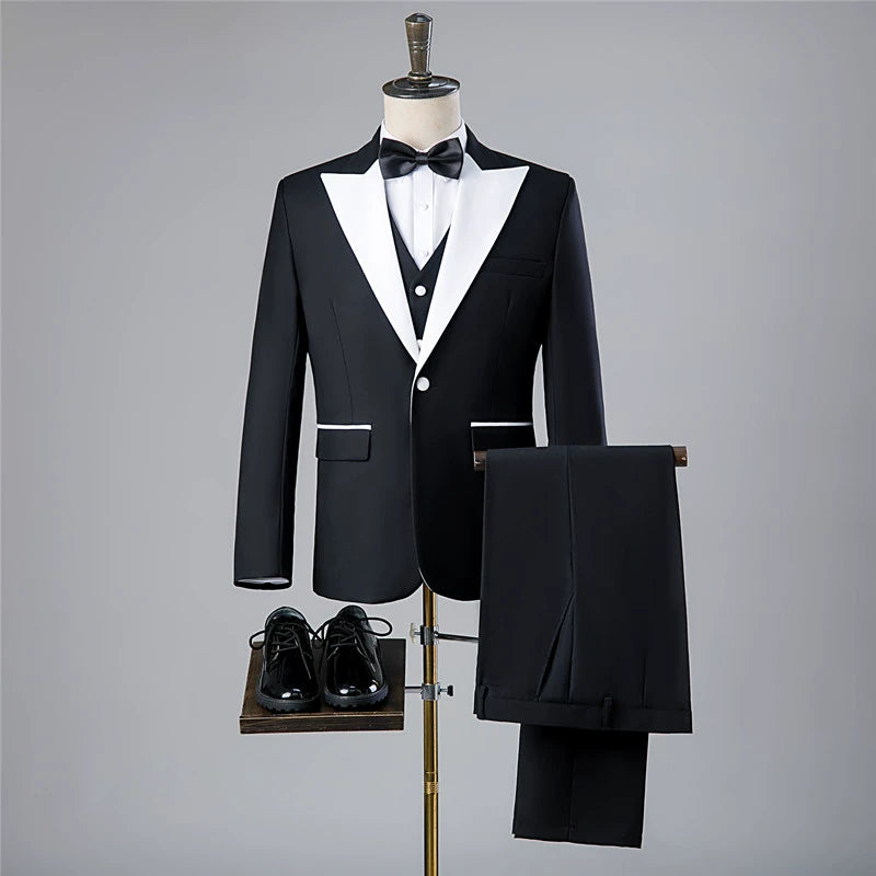 Photo Studio Men's Theme Wedding Photo White Suit Suit Good Vibrations