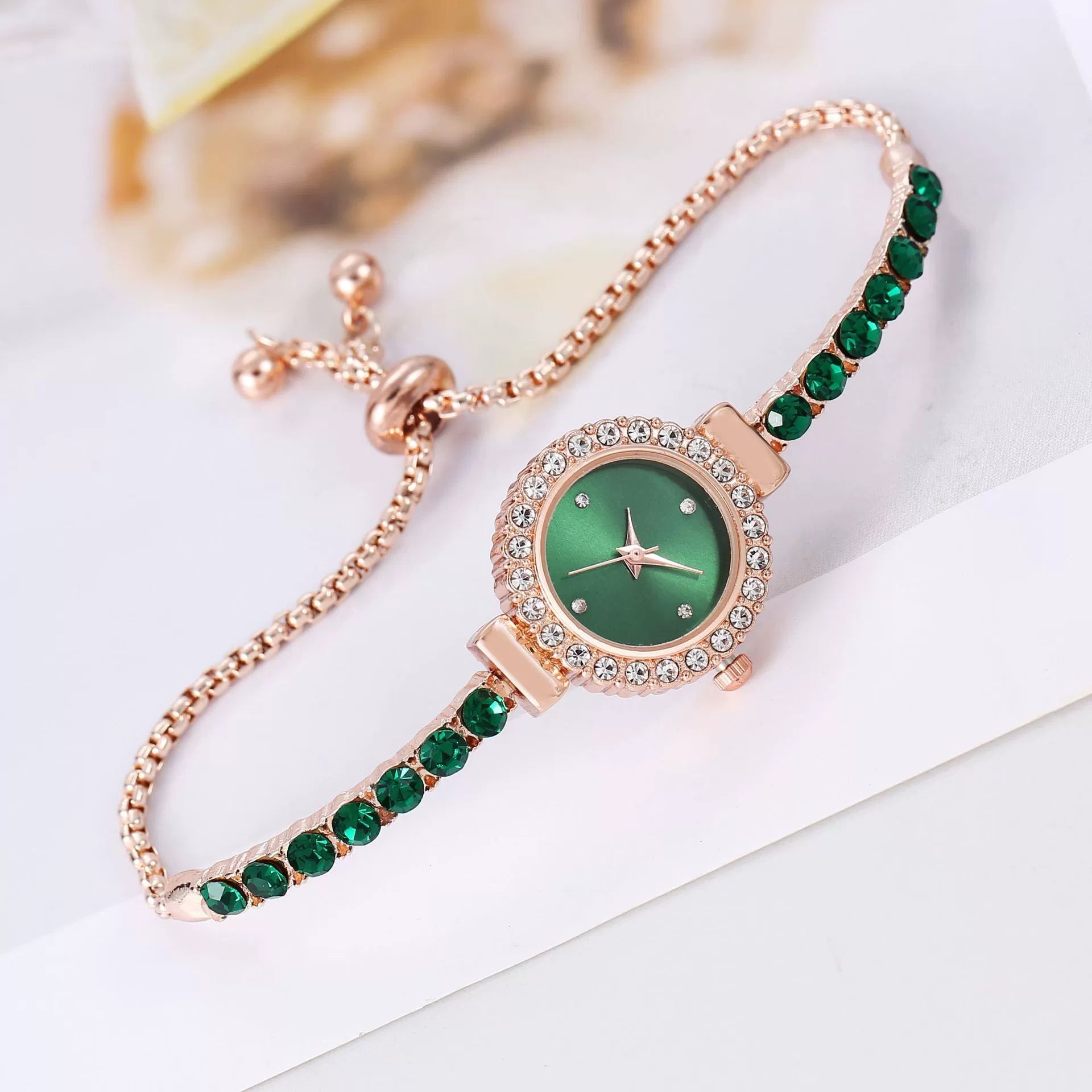 New Arrival Fashion Color Rhinestone Thin Band Diamond round Women's Watch Free Adjustment Bracelet Watch Women's Quartz Watch Good Vibrations