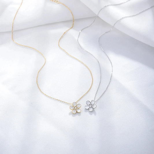 White Enamel Charm Flower Necklace Nice Gold Plated 925 Unique Design Necklace Jewelry Good Vibrations