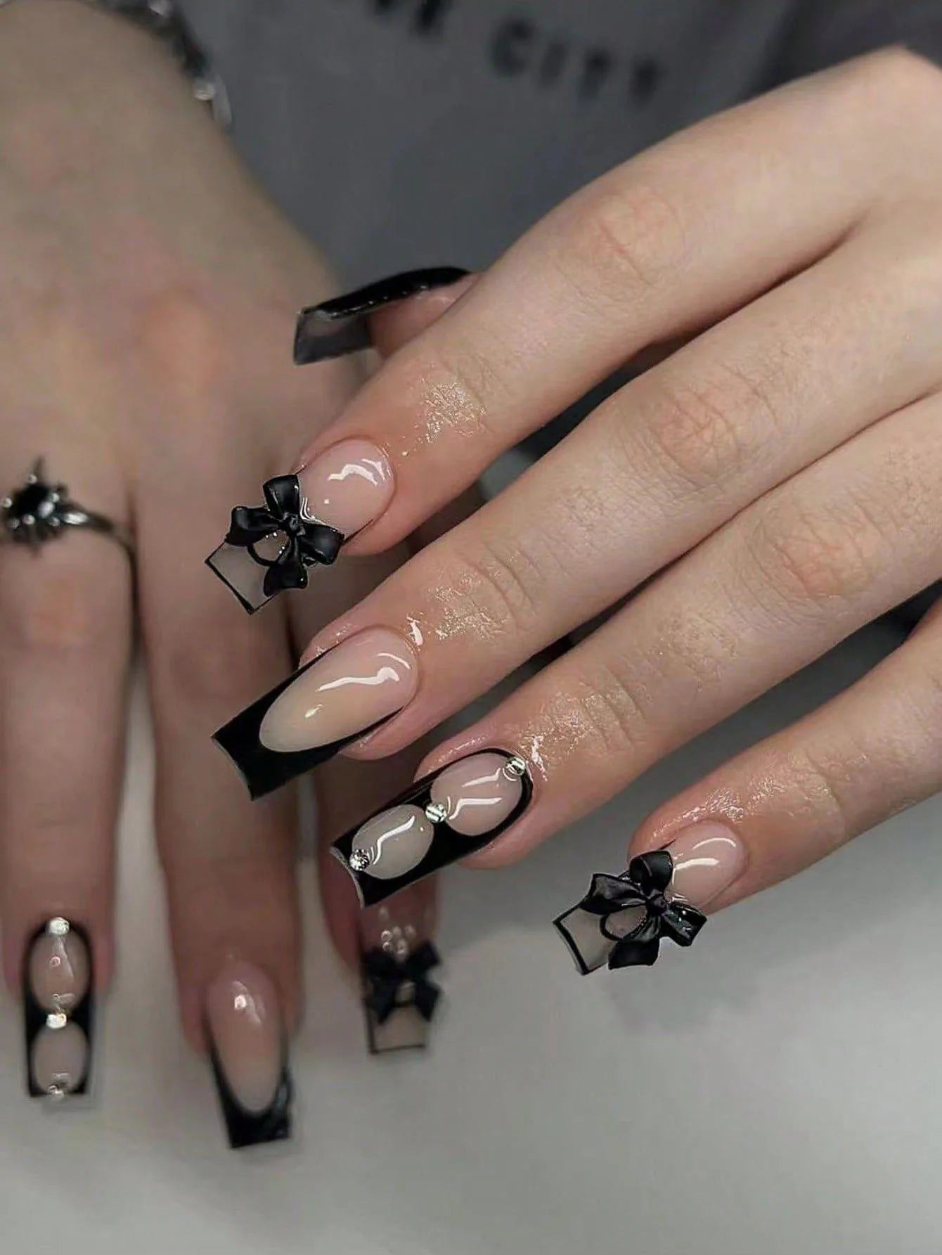 24PCS- Long coffin shaped fake nails, pink three-dimensional butterfly, pink flower decoration, suitable for dating, dinner Good Vibrations