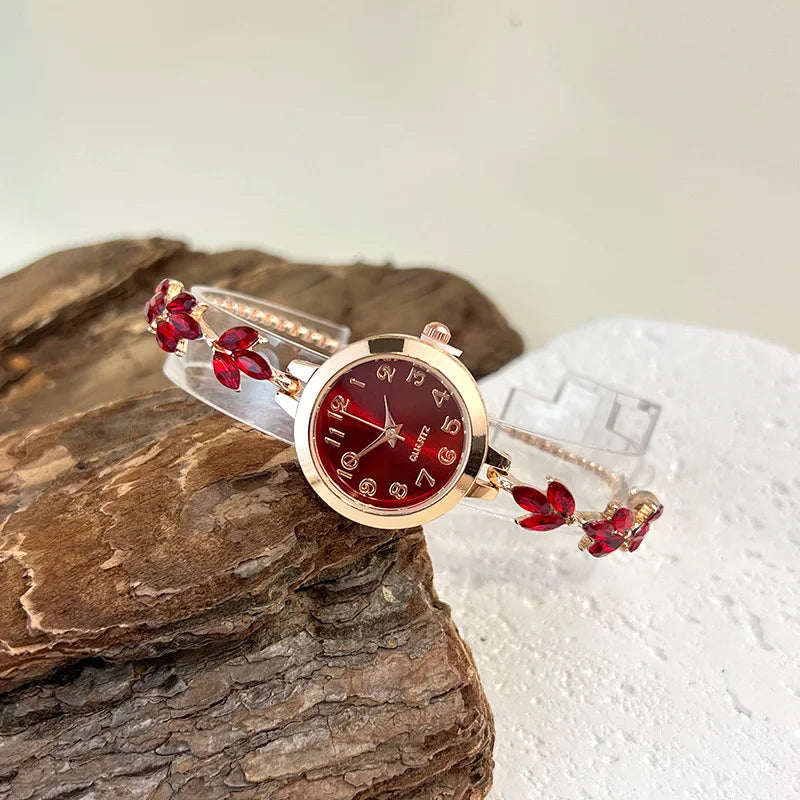 Round alloy case Arabic numeral classic dial leaf-shaped diamond-encrusted fashionable bracelet elegant ladies quartz watch Good Vibrations Adult Super Store