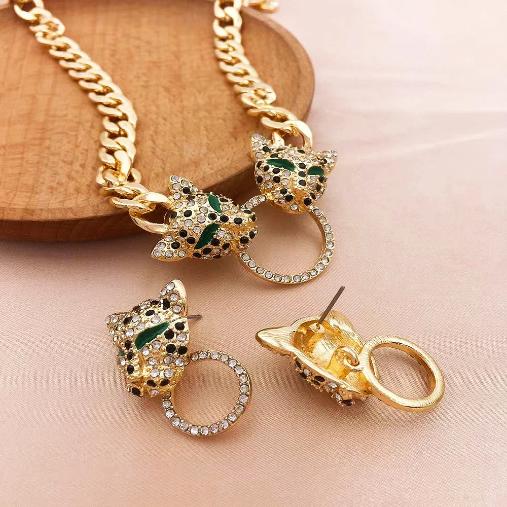 New Fashion Rhinestone Leopard Earring Necklace Jewelry Set for Women Party Punk Vintage Metal Animals Pendant Chains Necklace Good Vibrations