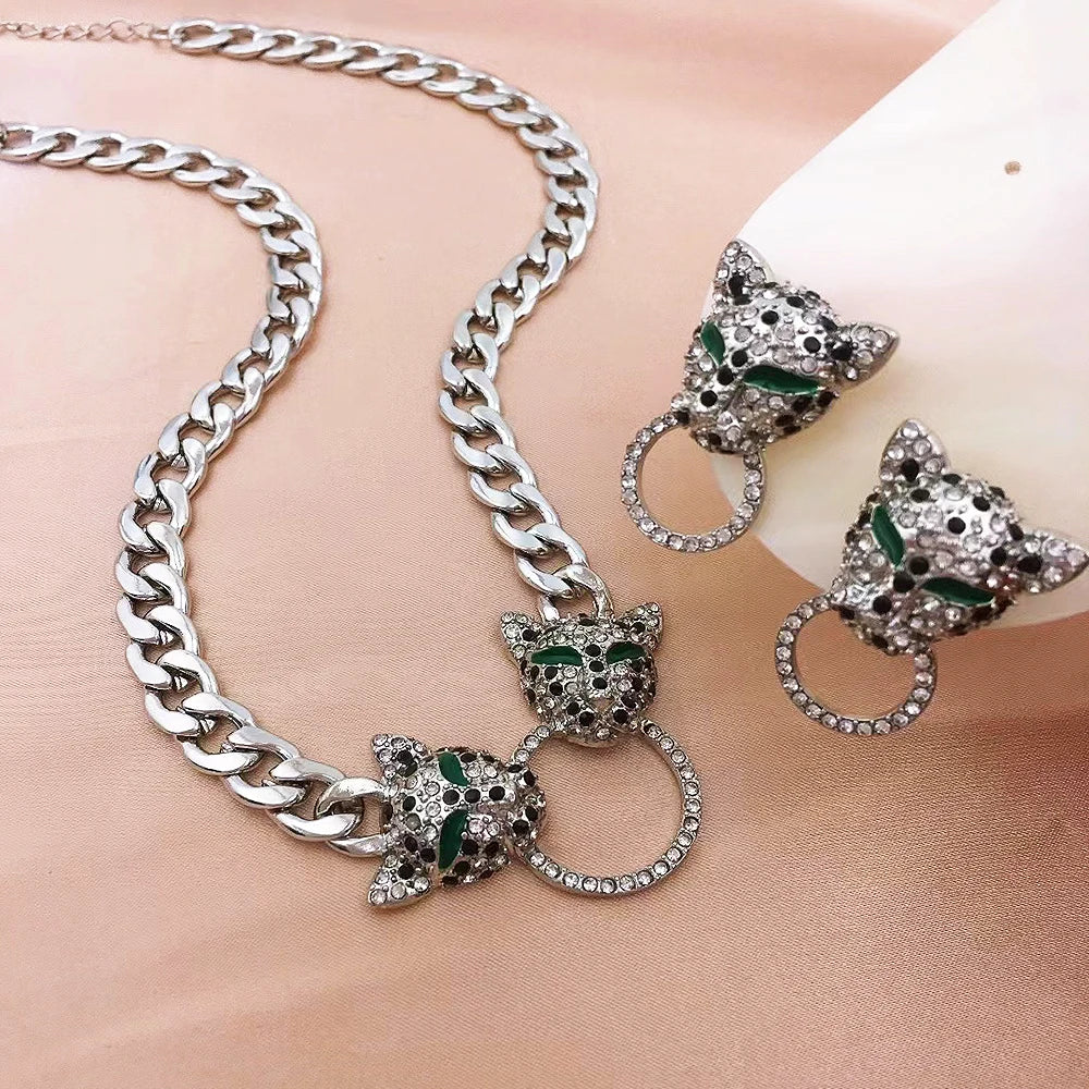 New Fashion Rhinestone Leopard Earring Necklace Jewelry Set for Women Party Punk Vintage Metal Animals Pendant Chains Necklace Good Vibrations