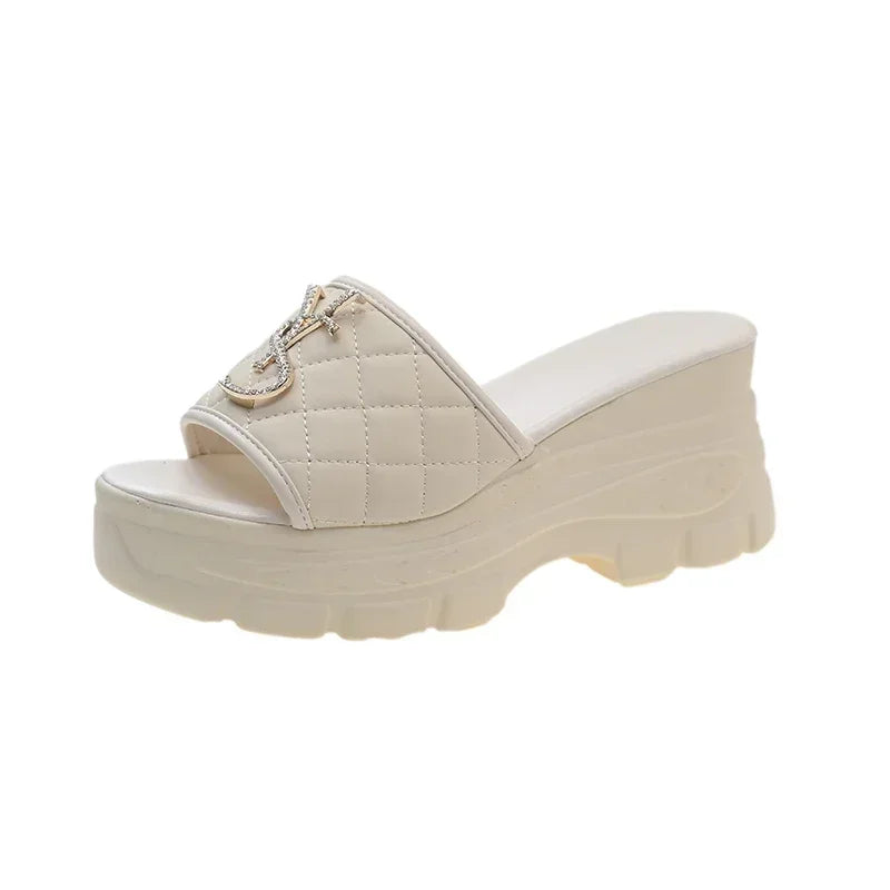 Women Sandals 2025 New Fashion Letters Platform Sandals Casual Comfortable Shoes Women Lightweight Non-slip Outside Slides Women Good Vibrations