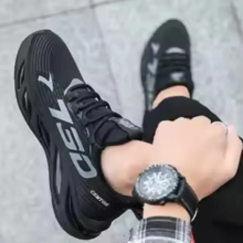 2025 Men's Sports and Leisure Shoes Training Tennis Shoes Casual Casual Shoes Fashionable and Versatile Sports Shoes Breathable Good Vibrations