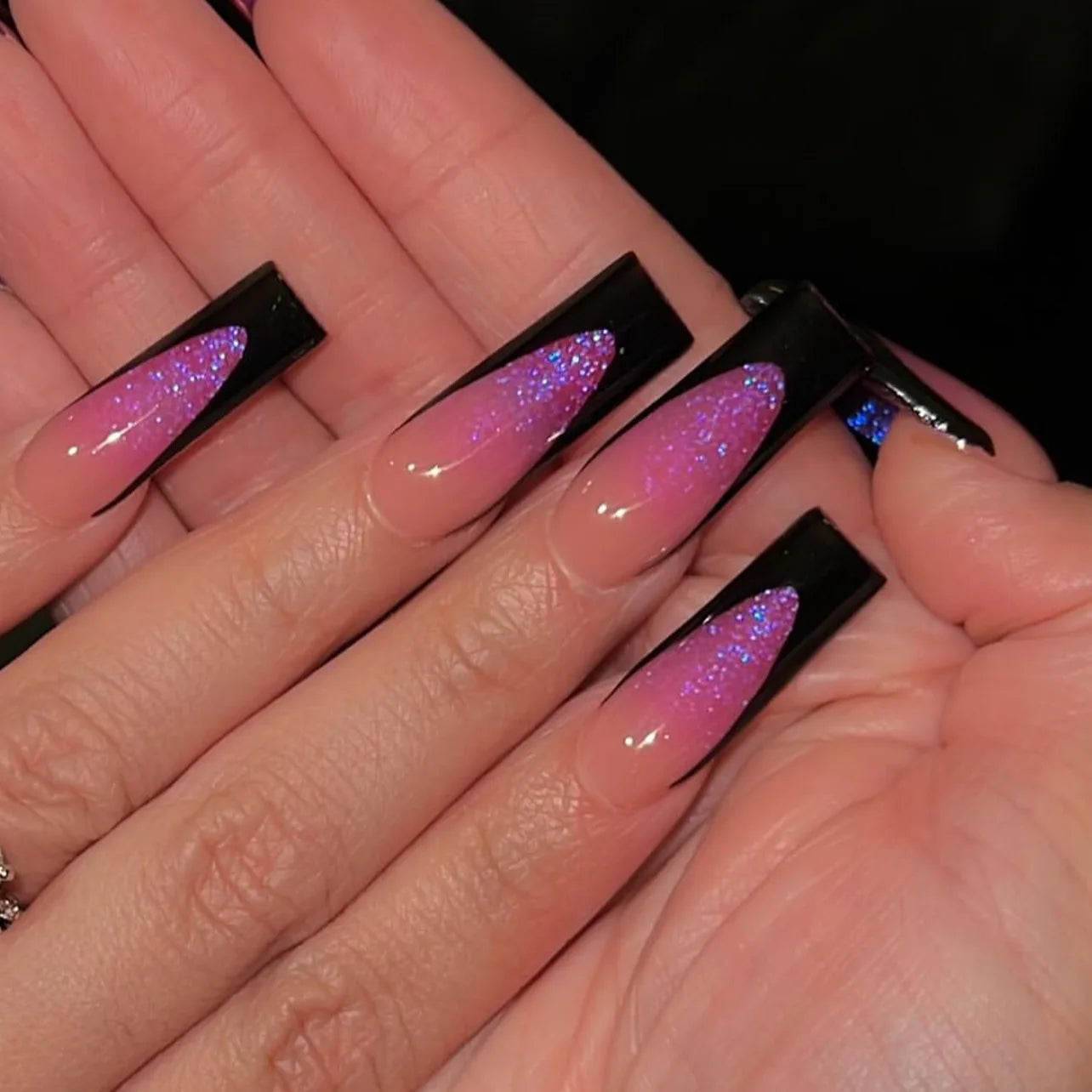 24pcs Glossy Black Fake Nails For Spicy Girls Shimmery Rhinestone French Style Cross Press On Nail Mid-length Coffin Cool Nails Good Vibrations