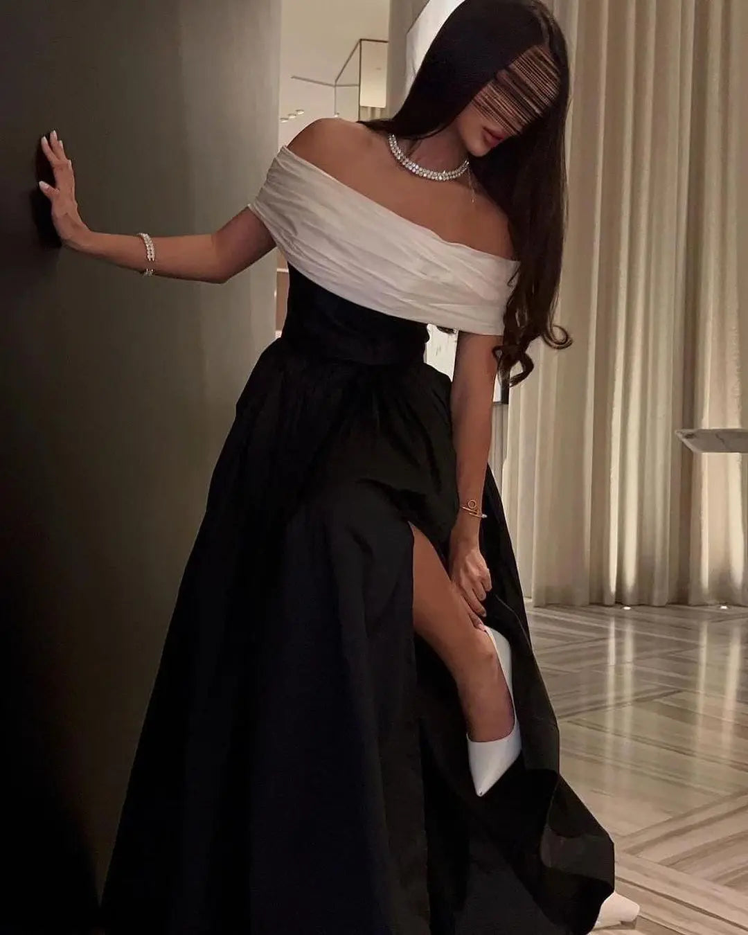 White Black Evening Dresses For Wedding Party 2024 Off Shoulder Formal Prom Dress Arabic Party Gown Customized Good Vibrations