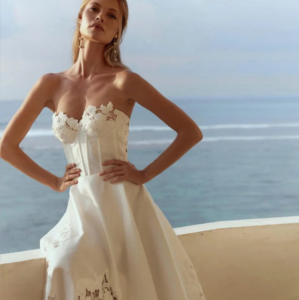 Customized  Elegant Wedding Dress  Women Illusion Lace Appliques Sleeveless Backless A-Line Long Tulle Bridal Gowns Good Vibrations