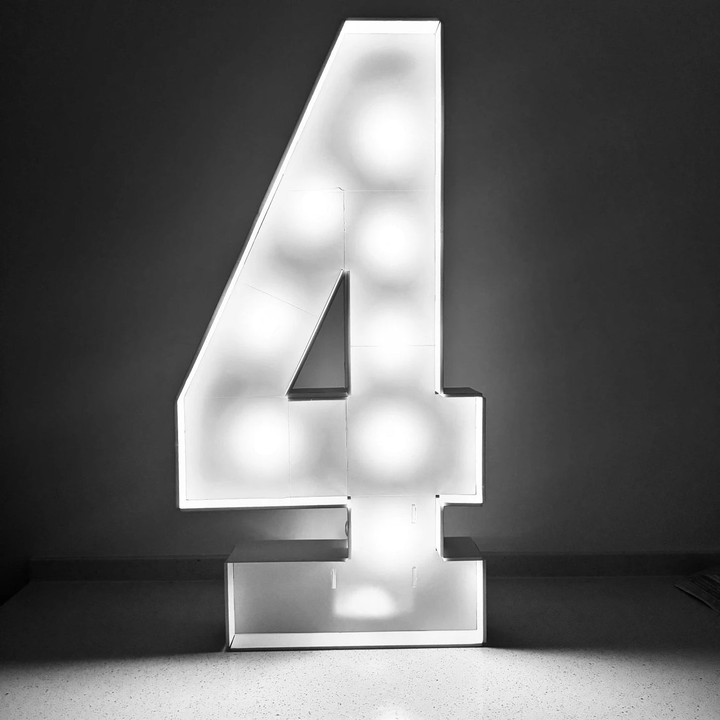 1Pc 73cm/28.7inch Light Up Digital Marquee Frame White Lights KT Board Number 0-9 Plug-in KT Board With Bracket Party Decorative Good Vibrations