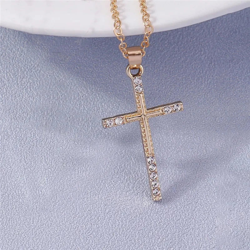Fashion Cross Necklace for Women Men Gold Silver Color Dazzling Crystal Jesus Crucifix Necklace Christian Jewelry Wholesale Good Vibrations