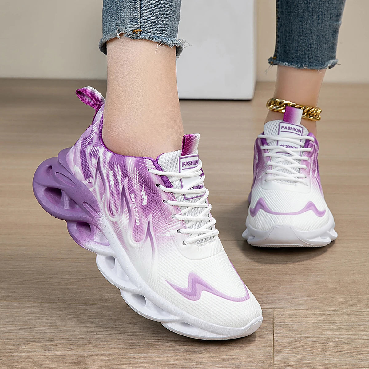 Fashion Women's Running Shoes Light Mesh Soft Bottom Tennis Shoes Teenagers Trendy Outdoor Sports Shoes Anti-slip Casual Shoes Good Vibrations