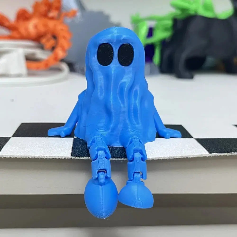 Cute Mini 3D Printed Ghost Ornament PLA Hand-Painted Ghost Fidget Toys Movable Joints Ghost Statue Halloween Party Decor Good Vibrations
