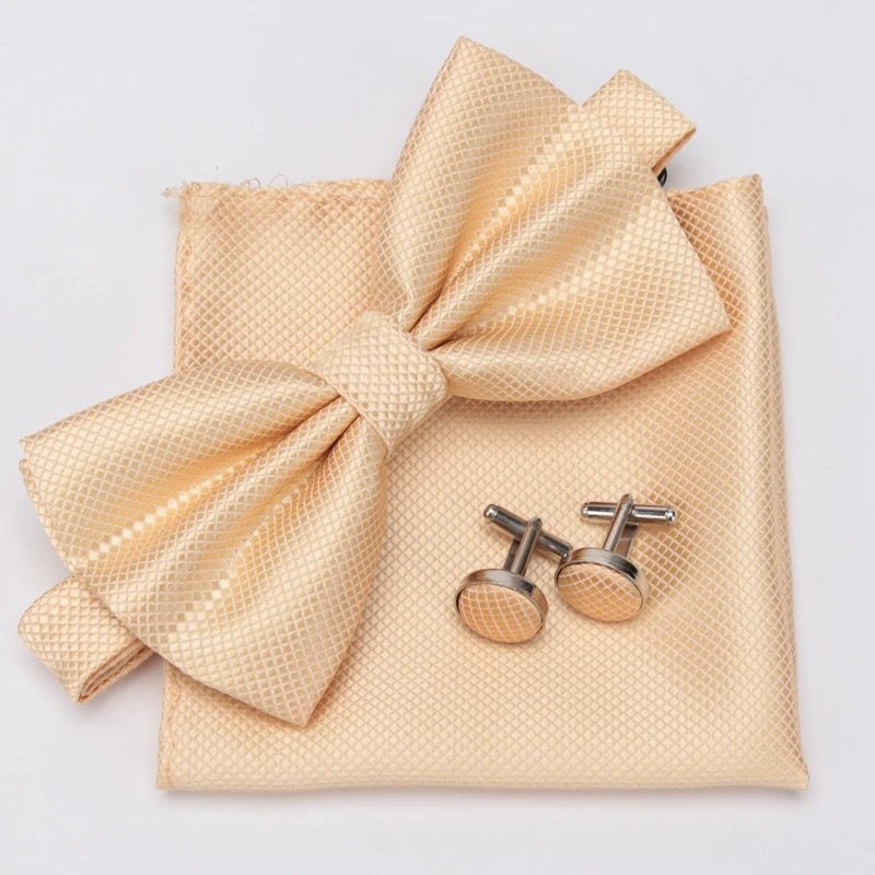 Men Bowtie Set 3pcs Plaids Classic Fashion Wedding Party Formal Cufflinks Bow Tie Handkerchief Cuff Links Lots Three Piece Set Good Vibrations