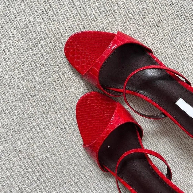 High Heels French Style Exterior 2026 New Summer Minimalist Temperament Fairy Slim Heel Slippers Good Vibrations