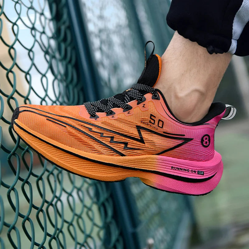 New Men's Carbon Plate Running Shoes Soft Cushion Shock Absorbing Sports Shoes Unisex Sneakers Light Anti-Slip Training Shoes Good Vibrations