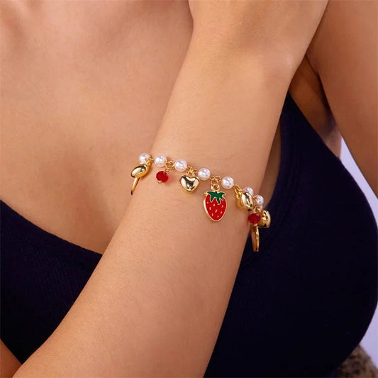 Charm Red Strawberry Bracelet For Women Cute Cherry Heart Shape Fruit Pearl Metal Chain Wristband Girls Party Friendship Jewelry Good Vibrations