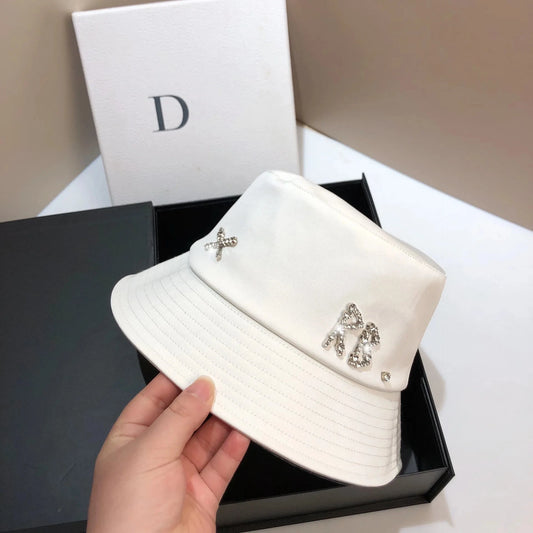 Designer Letter RB Bucket Hat Luxury Rhinestone Silky Women's Sunscreen Panama Fisherman Hat Top Flat Bob Beach Basin Cap Good Vibrations