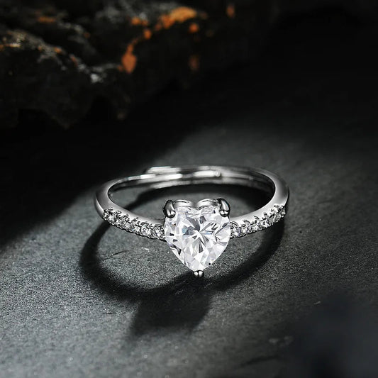 925 Sterling Silver Classic Ring for Women Heart jewelry simple diamond ring imitation diamond women's ring R235 Good Vibrations