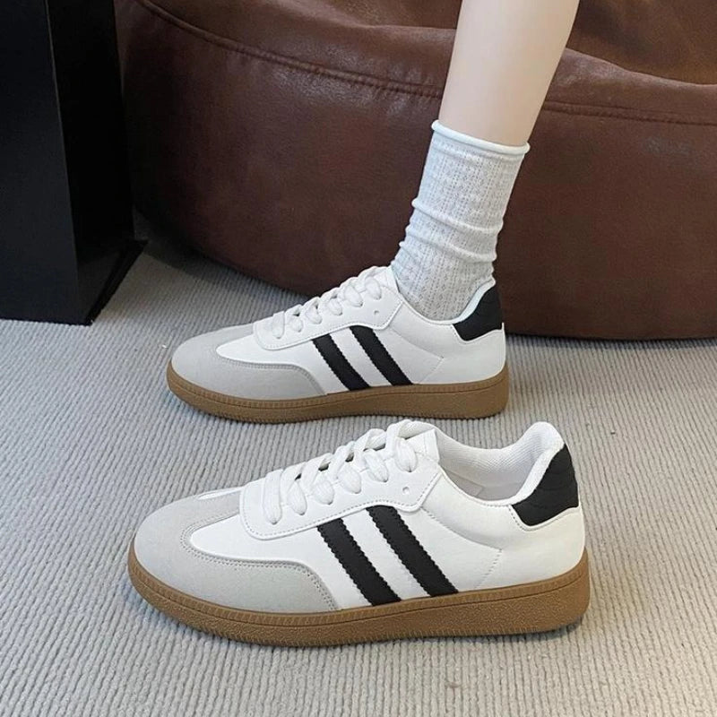 Women Tennis Sneakers Flats Ladies Fashion Lace-up Vulcanized Shoes Autumn Outdoor Trainers Student Board Shoes Footwear Good Vibrations