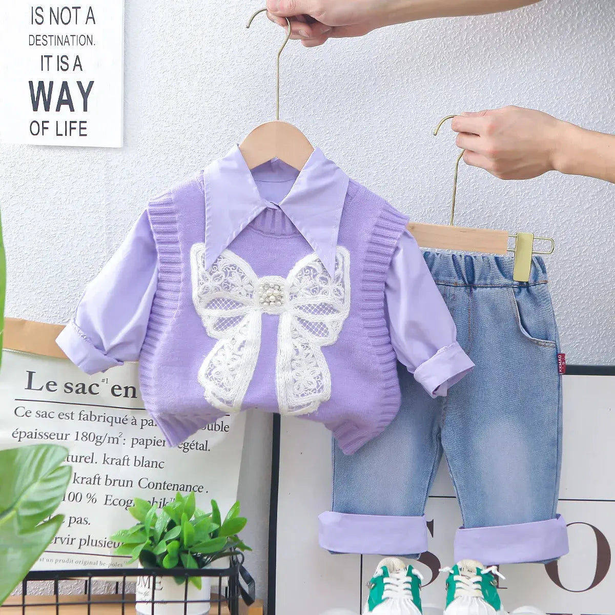 2025 Spring New Girls Clothing Set 1-5Y Girls Suit Solid Shirt Matched Bow Knit Vest And Blue Jeans 3 PCs Girls Suit Good Vibrations
