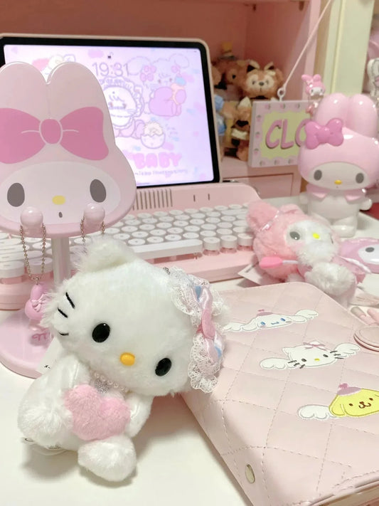 Hello Kitty Hugging Heart Keychain Cute Cartoon Bag Charm Purse Accessory Kawaii Gift for Girls Women Fashion Decoration Good Vibrations