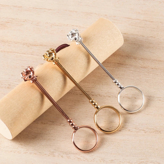 Metal Cigarette Holder Ring Rose Finger Joint Elegant Clip for Women Men Ladies Protecting Fingers from Burn Stain Good Vibrations Adult Super Store