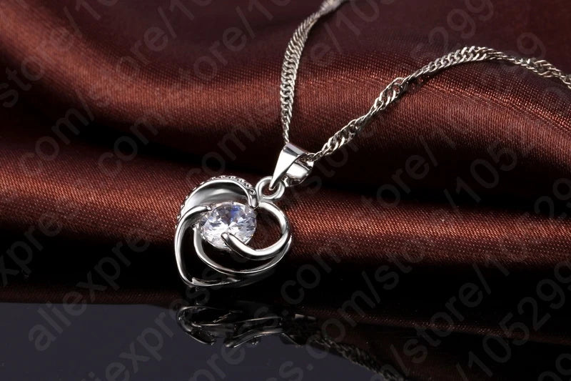 Charming Love Shape Crystal Necklace Elegant Women Wedding Ceremony Ear Jewelry 925 Sterling Silver Pendant Chain Good Vibrations