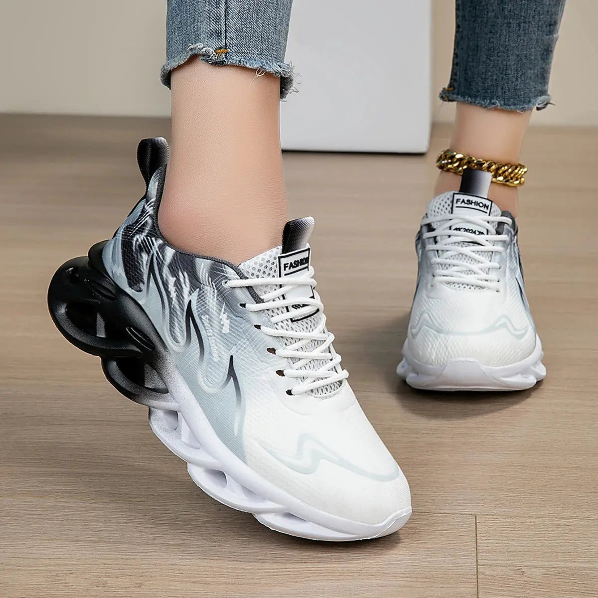 Fashion Women's Running Shoes Light Mesh Soft Bottom Tennis Shoes Teenagers Trendy Outdoor Sports Shoes Anti-slip Casual Shoes Good Vibrations