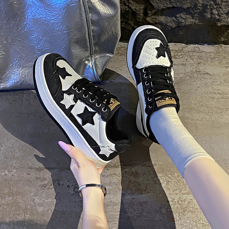 Women's Fashion Sneakers Spring New Denim Spliced Front Lace-Up Platform Non-Slip Wear-Resistant Flat Single Shoes Good Vibrations