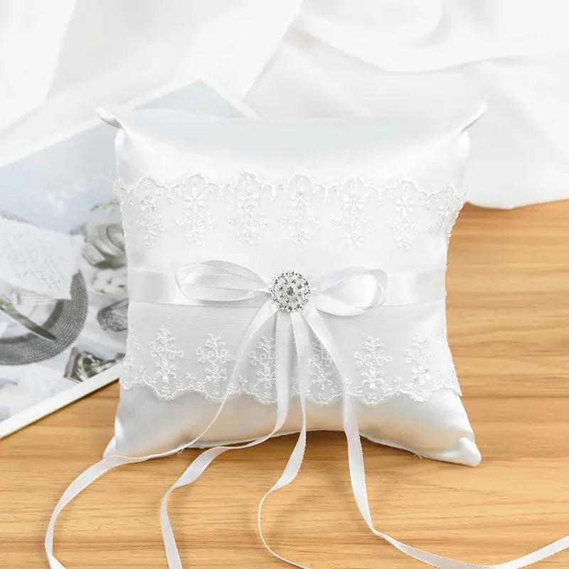 20 cm White Flower Girls Basket Silk Wedding Basket for Flower Bride/Kids Hand Held Wedding Ceremony Party Decorations Good Vibrations