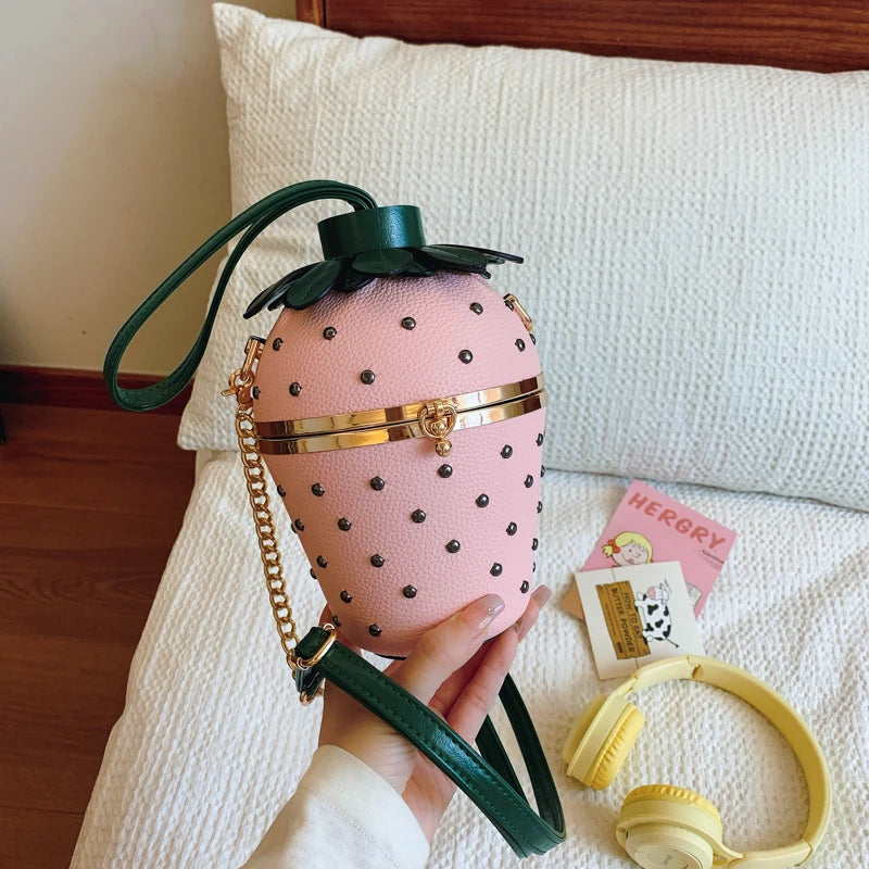 Designer Bolsos women Shoulder Strawberry shaped rivet Little Hand Bags Sac Handbags For Girls Ladies Purses And Crossbody Good Vibrations