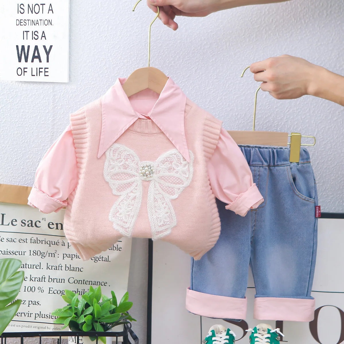 2025 Spring New Girls Clothing Set 1-5Y Girls Suit Solid Shirt Matched Bow Knit Vest And Blue Jeans 3 PCs Girls Suit Good Vibrations