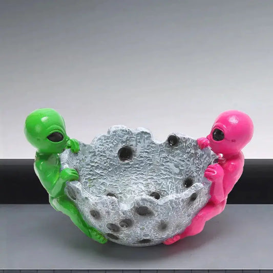 ALIEN Decoration tabletop ashtray resin hiphop Container Retro Vintage Home Office Bar Ornament Crafts Man smoking accessories Good Vibrations Adult Super Store