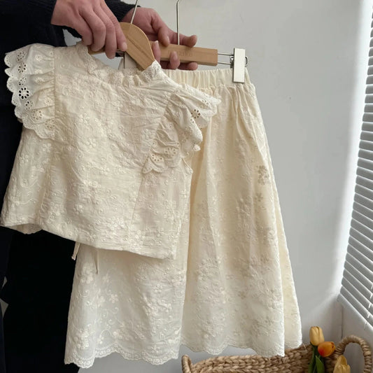 Childrens clothing set 2025 new baby top short skirt Korean childrens clothing Good Vibrations