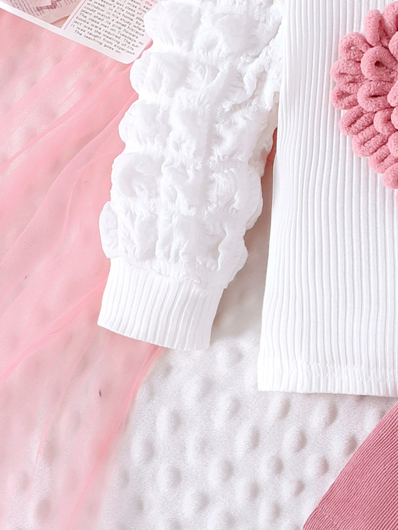 2PCS Winter New Style For 0-3 Year Old Girls, Comfortable Sweet And Cute Bubble Sleeves, Love Chapter Top + Pink Short Skirt Set Good Vibrations