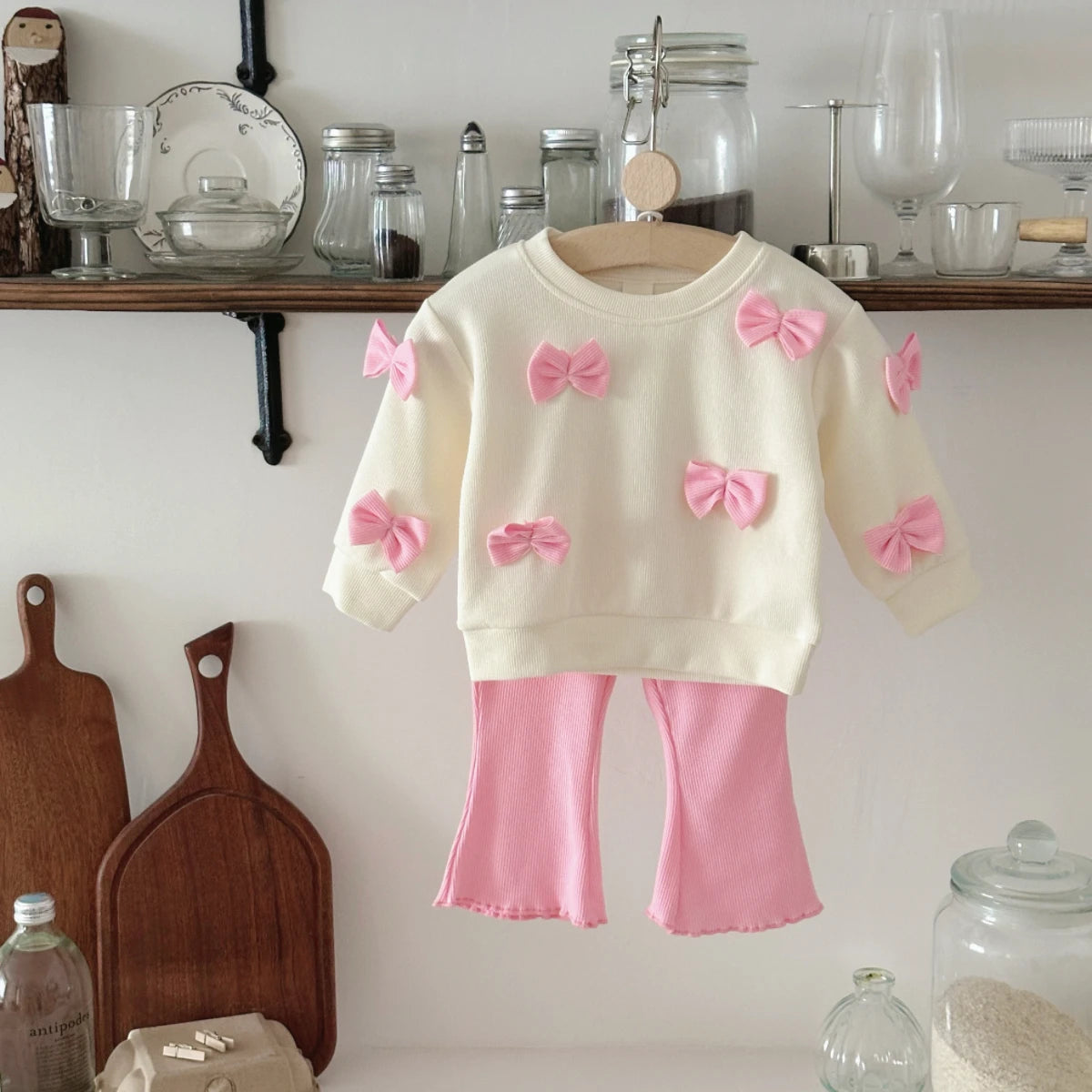 2025 Spring Autumn New Kids Cute Bowknot Long Sleeved Outfit Set Baby Boy Girl Cartoon Casual Tracksuit Pink Flared Pants Suit Good Vibrations