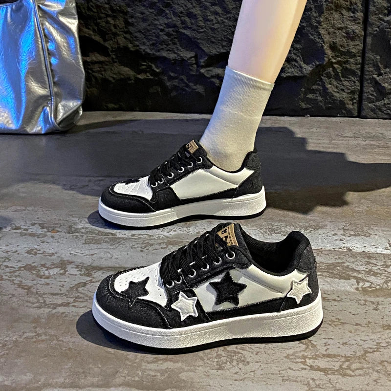 Women's Fashion Sneakers Spring New Denim Spliced Front Lace-Up Platform Non-Slip Wear-Resistant Flat Single Shoes Good Vibrations