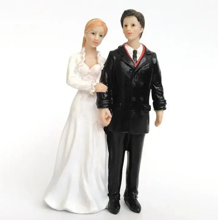 Funny Wedding Cake Toppers Dolls Romantic Bride And Groom Figurines Stand Topper Decoration Supplies Marry Resin Figurine Good Vibrations