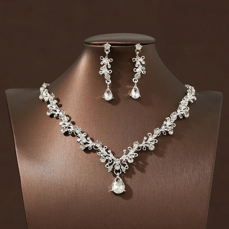 Bridal Wedding Jewelry 4-piece Set, Alloy Crystal Crown&Crystal Necklace&Earrings Women's Classic Wedding Tiaras Good Vibrations