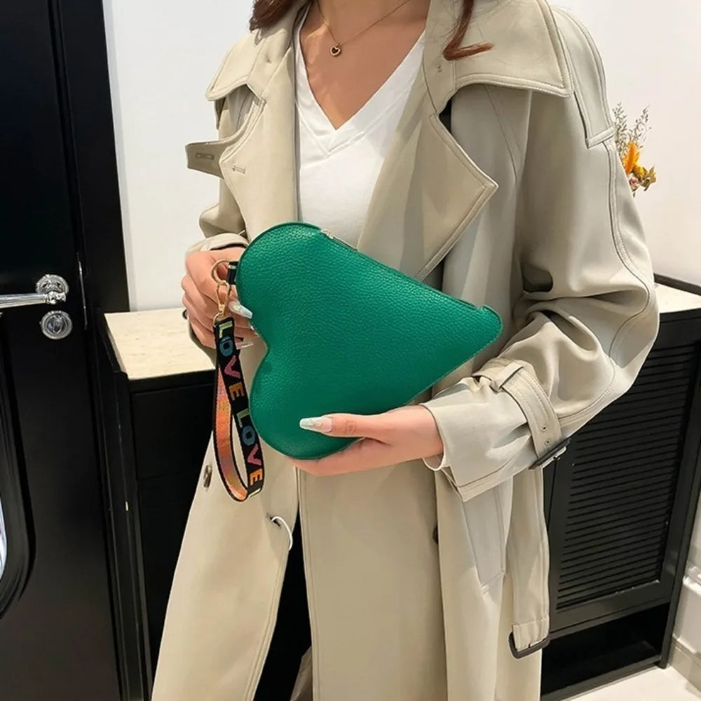 PU Coin Purse Trendy Female Bag Women Wallets New Heart-shaped Bag Zipper Purse Wrist Clutch Storage Portable Bag Fashion Good Vibrations